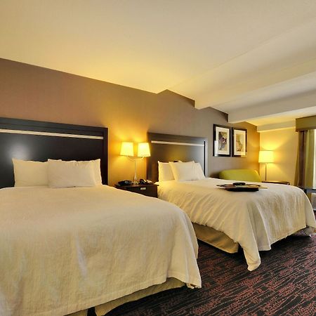 Hampton Inn Jericho - Westbury Bagian luar foto