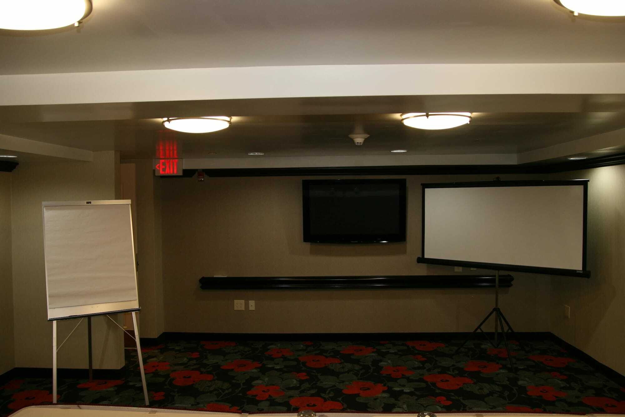 Hampton Inn Jericho - Westbury Fasilitas foto