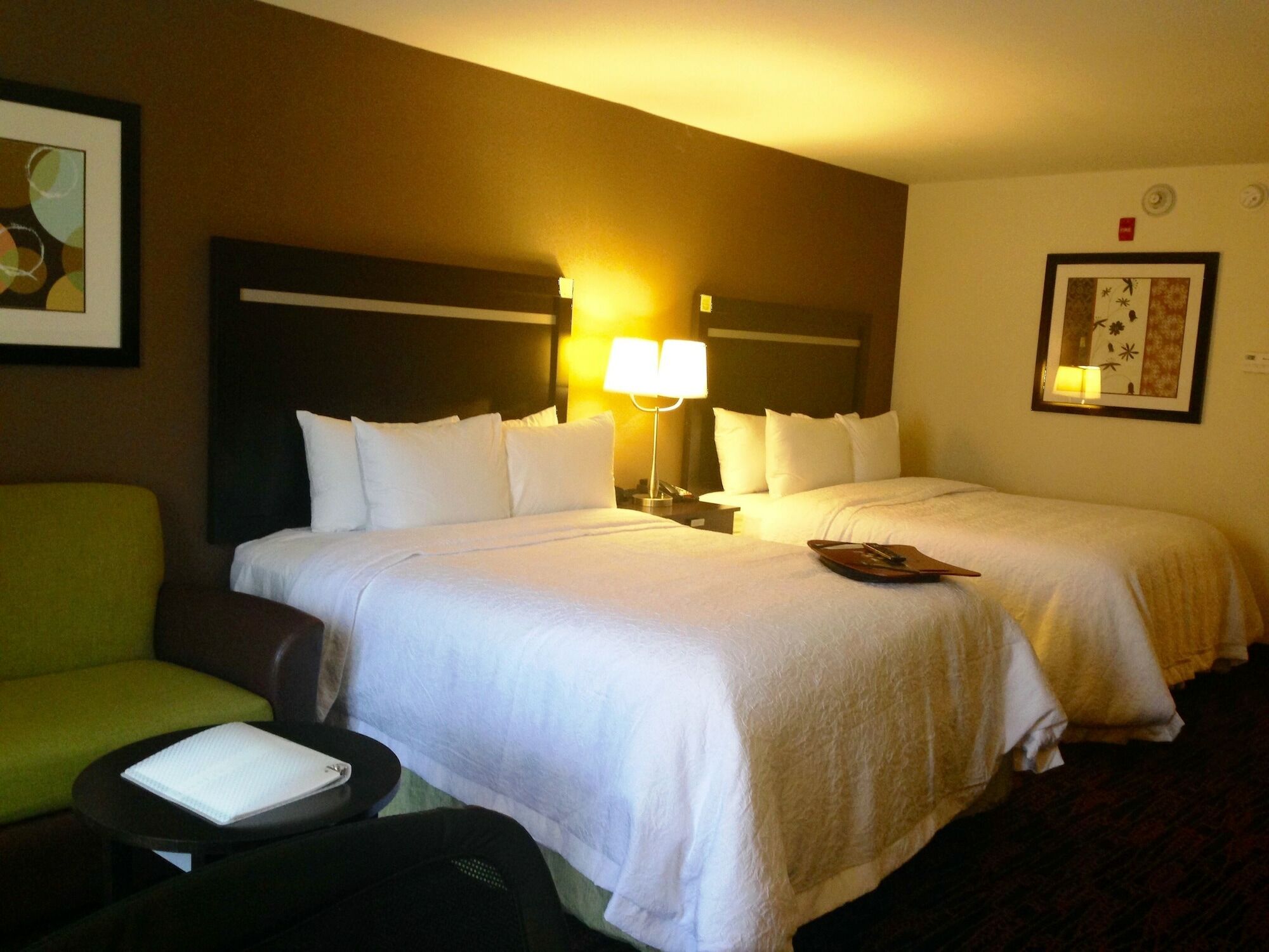 Hampton Inn Jericho - Westbury Bagian luar foto