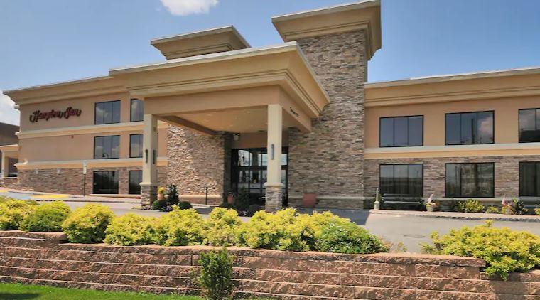 Hampton Inn Jericho - Westbury Bagian luar foto