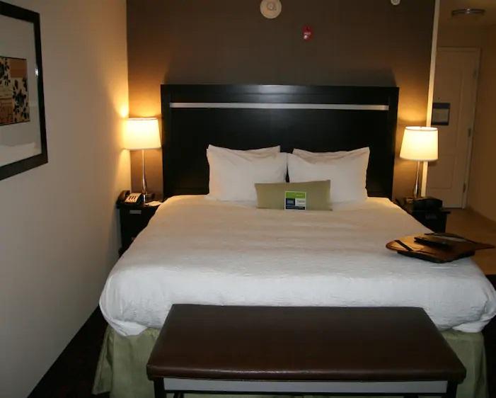 Hampton Inn Jericho - Westbury Bagian luar foto